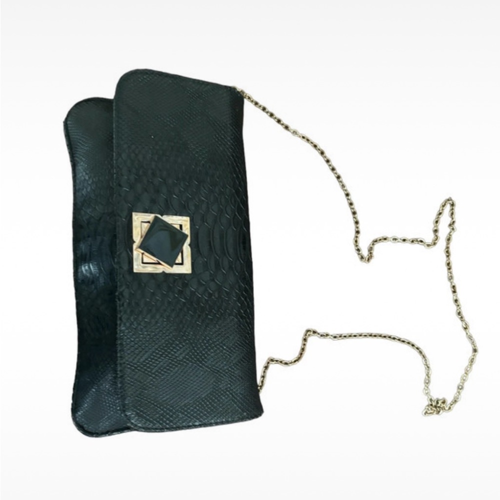 Black cross bag